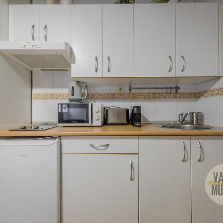 Oasis Para 3 En Sol, Descubre Concepcion Jeronima Madrid Kültér fotó