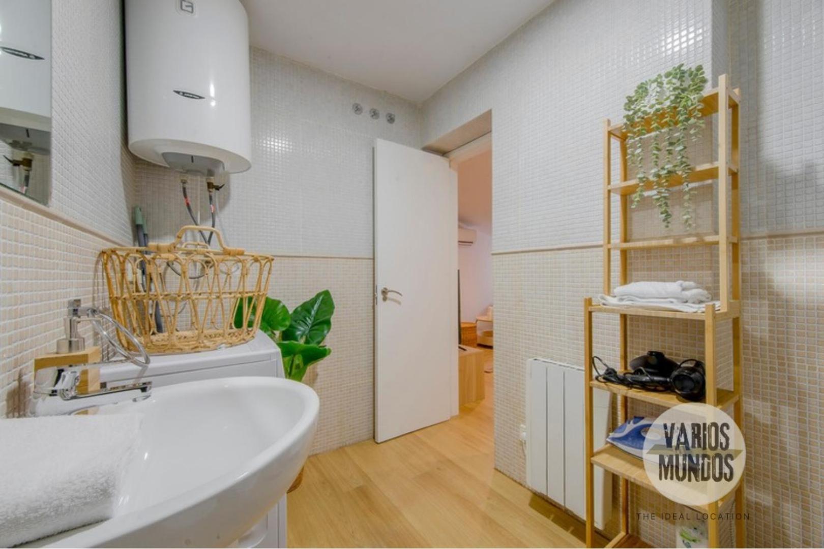 Oasis Para 3 En Sol, Descubre Concepcion Jeronima Madrid Kültér fotó
