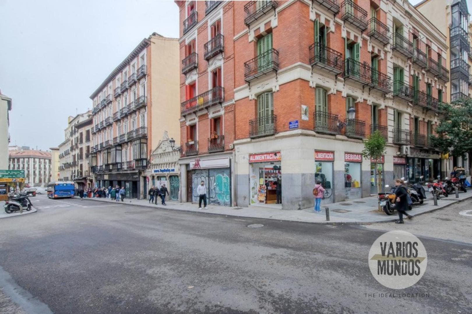 Oasis Para 3 En Sol, Descubre Concepcion Jeronima Madrid Kültér fotó