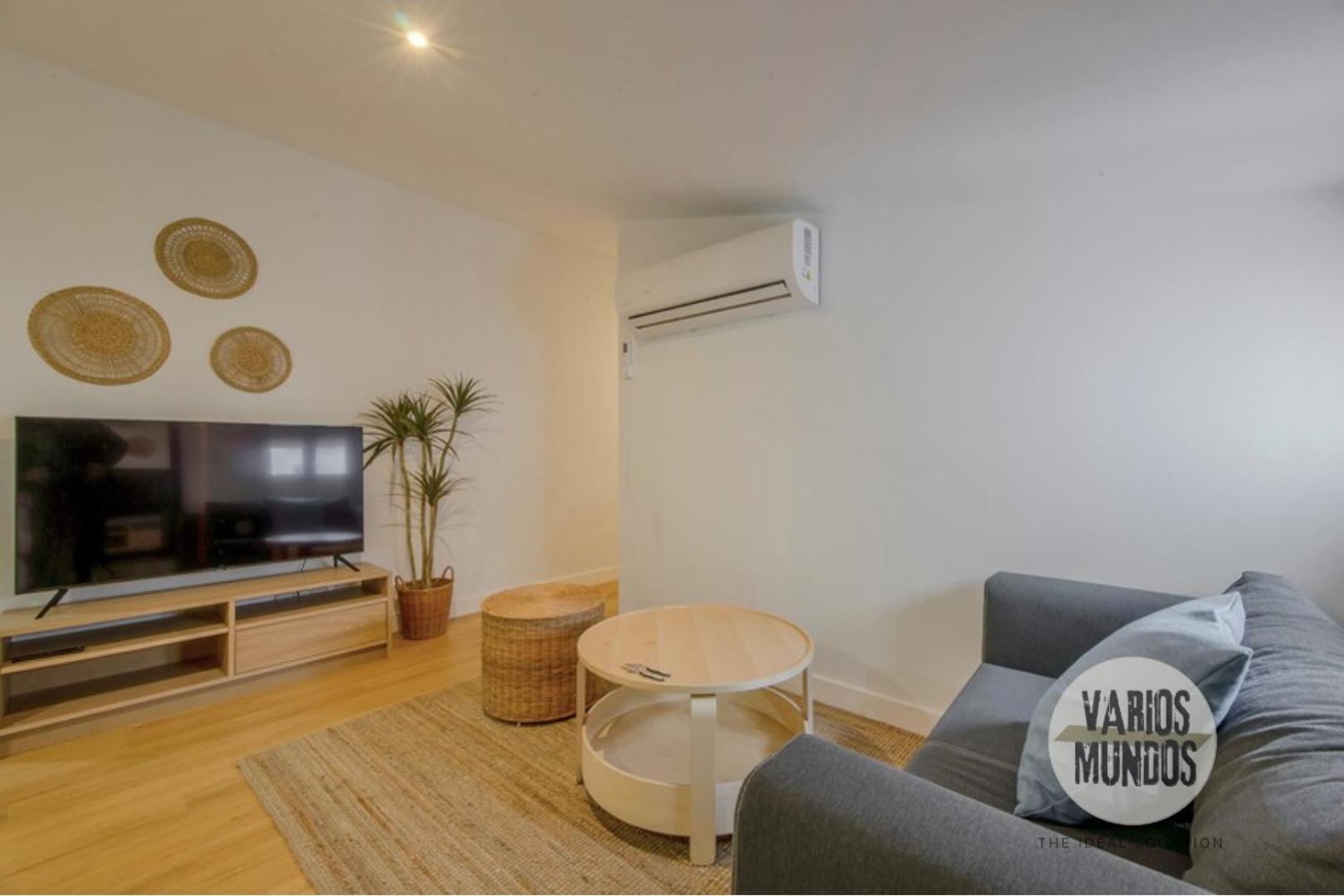 Oasis Para 3 En Sol, Descubre Concepcion Jeronima Madrid Kültér fotó